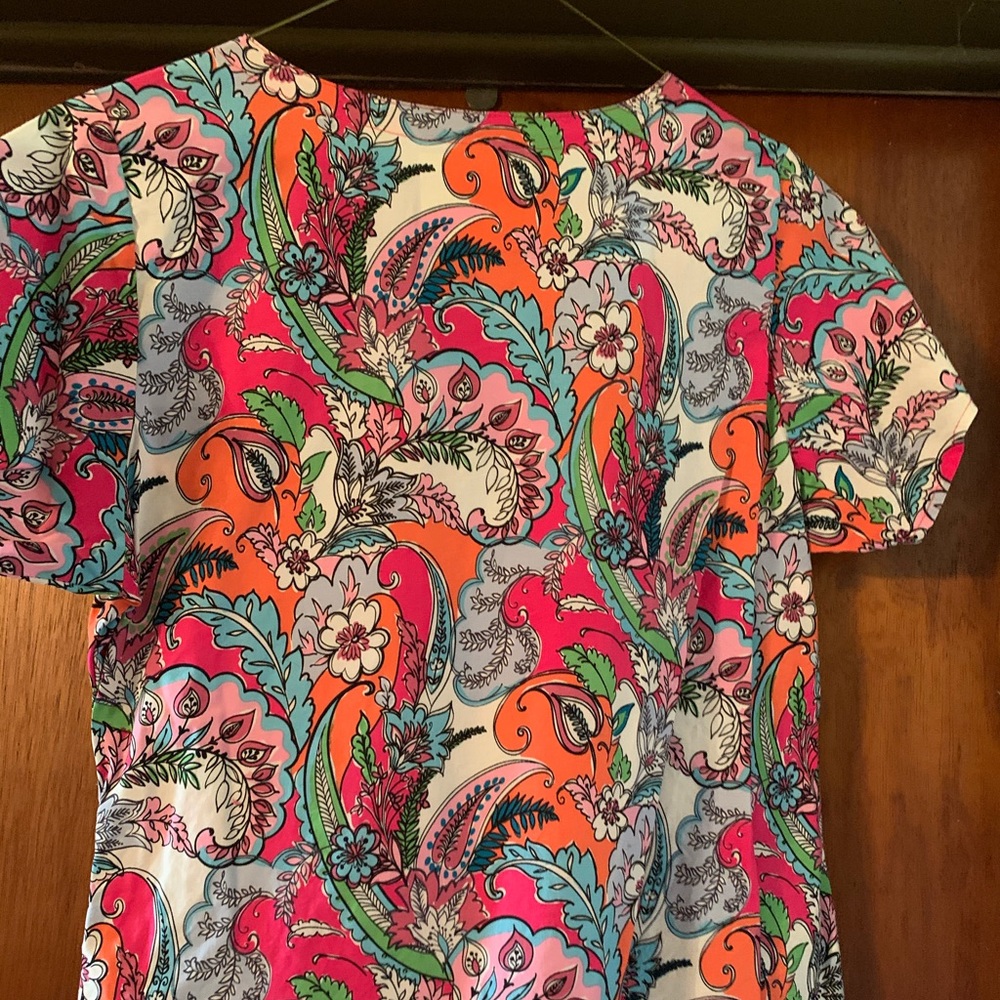 Vera Bradley scrub top